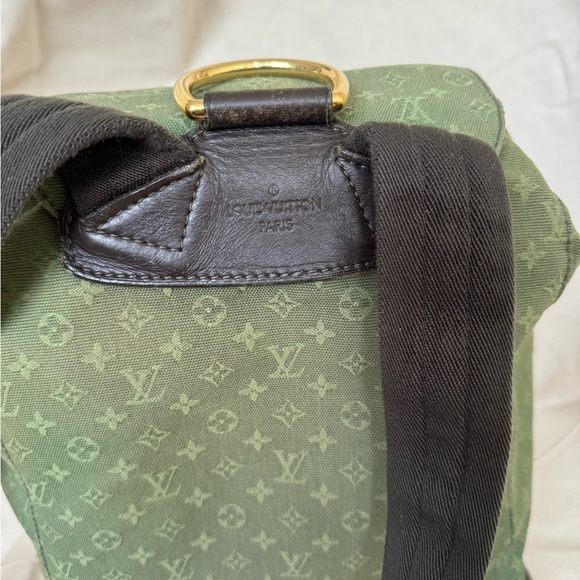 Louis Vuitton Mini Lin Montsouris GM Backpack - Picture 4 of 14